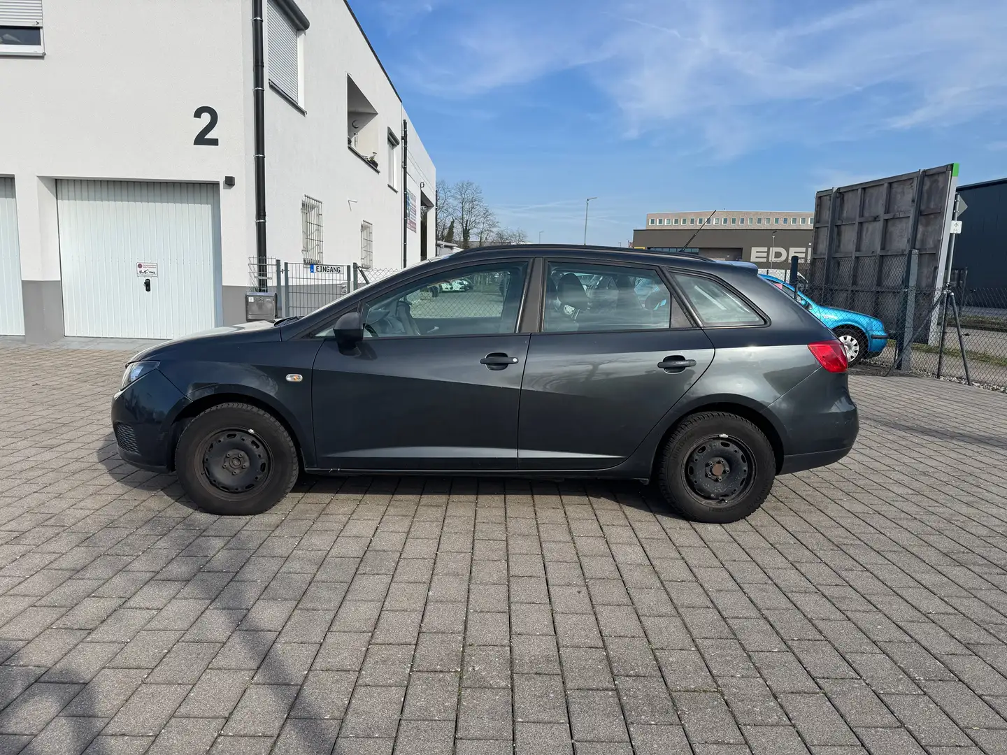 SEAT Ibiza Reference Gris - 2