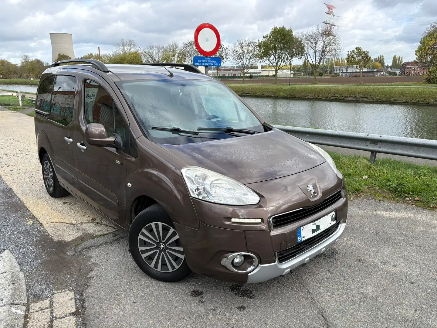 Peugeot Partner Partner Tepee 1.6 e-HDi Style STT - 2