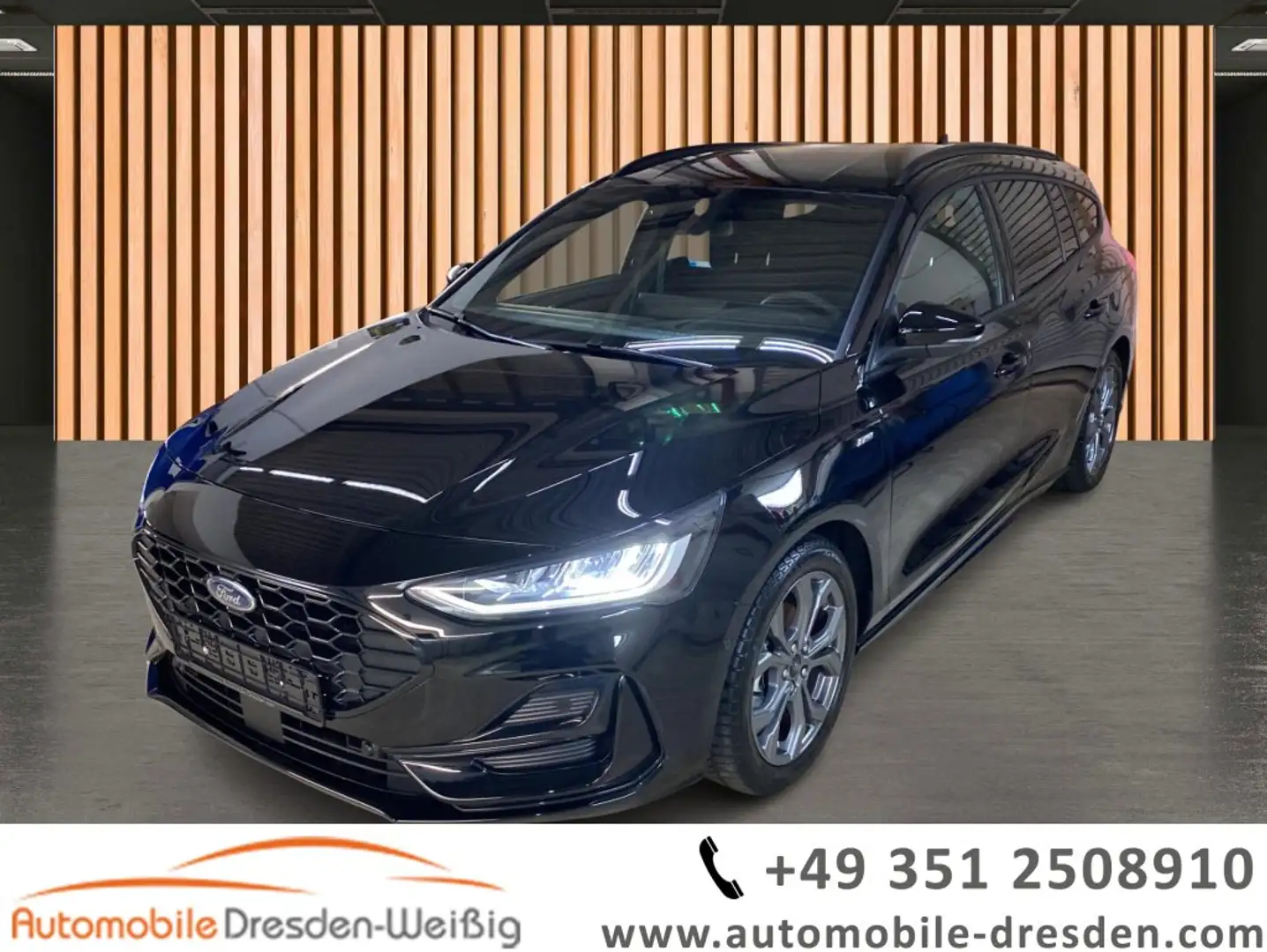 Ford Focus Turnier 1.0 EcoBoost ST-Line Design*Navi* Schwarz - 1