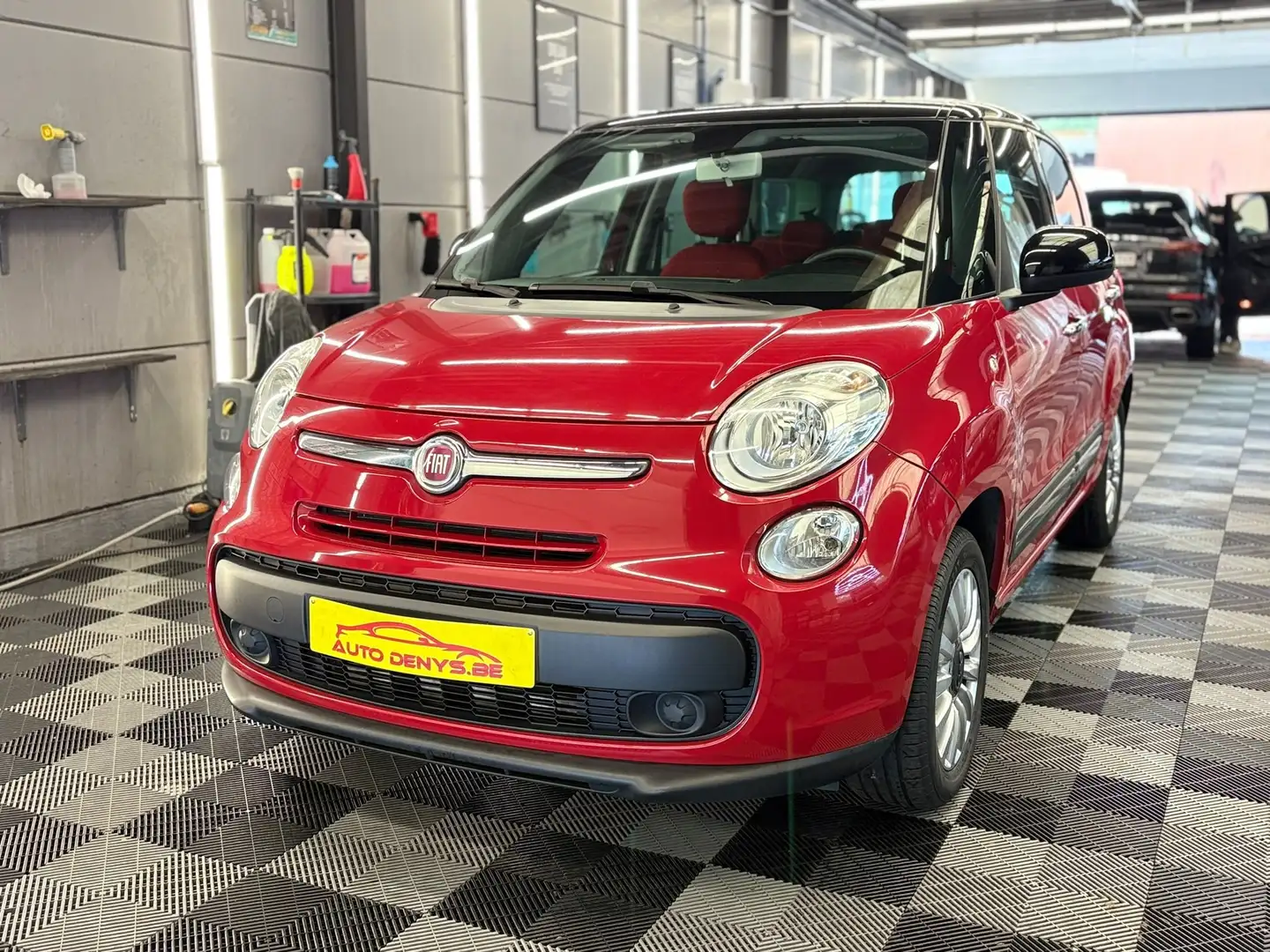 Fiat 500L GEKEURD 1.3 Mjt bj. 12/2013 72000km 7-zitp. Rouge - 1