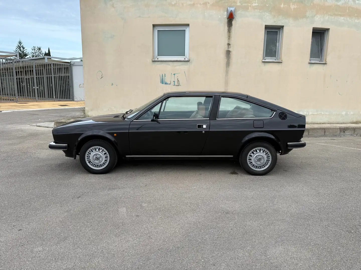 Alfa Romeo Alfasud Sprint Veloce 1300 Hnědá - 1