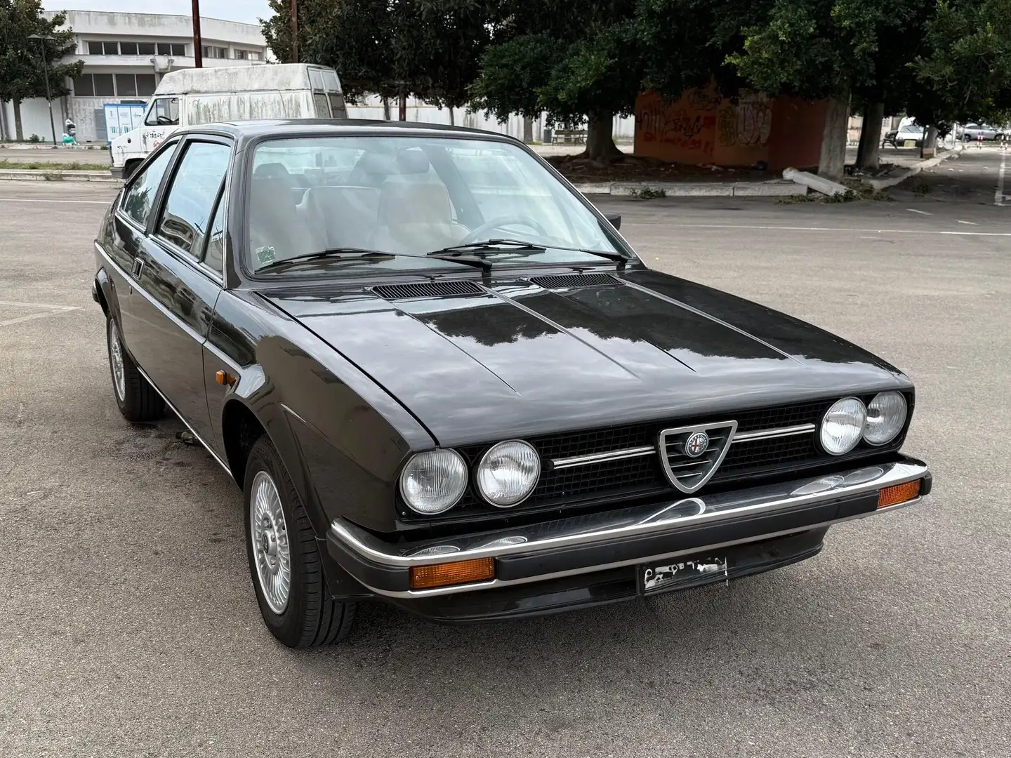 Alfa Romeo Alfasud Sprint Veloce 1300 Hnědá - 2
