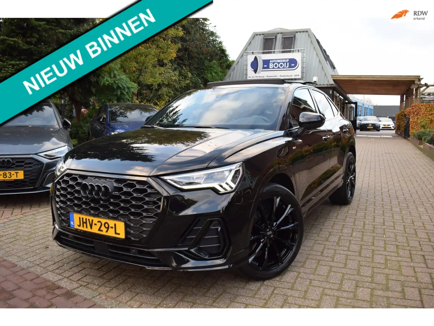 Audi Q3 SPORTBACK 35 TFSI Pro Line S AUTOM/PANO DAK/CRUISE Zwart - 1