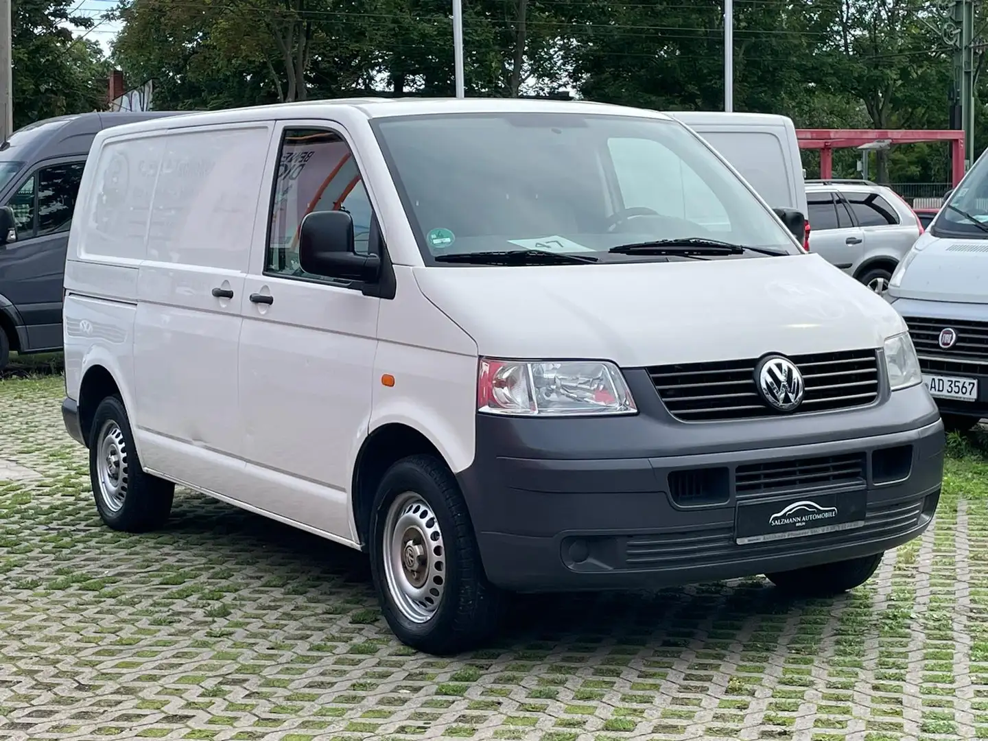Volkswagen T5 1.9 TDI//LKW//1.Hand//Regale//HU NEU// Alb - 2