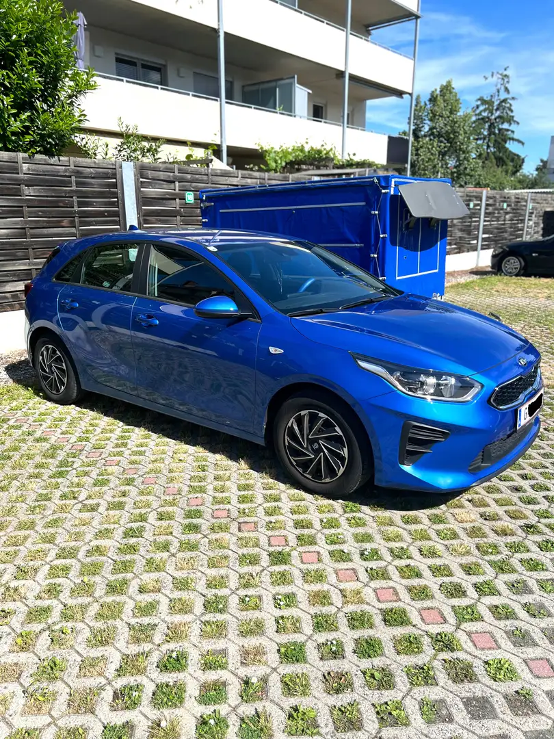 Kia Ceed / cee'd Titan Blau - 2