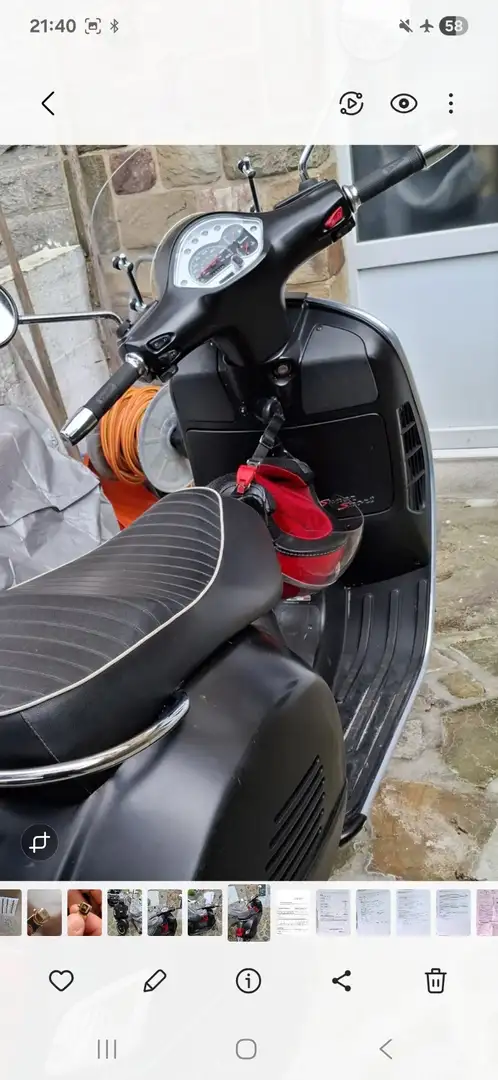 Vespa GTS Super 300 Fekete - 2