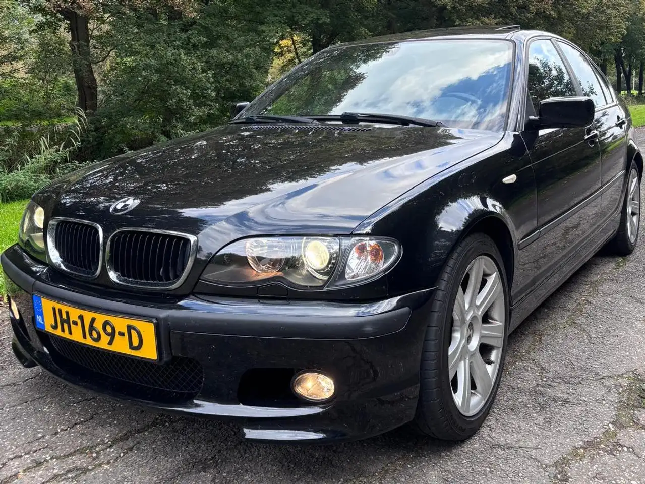 BMW 325