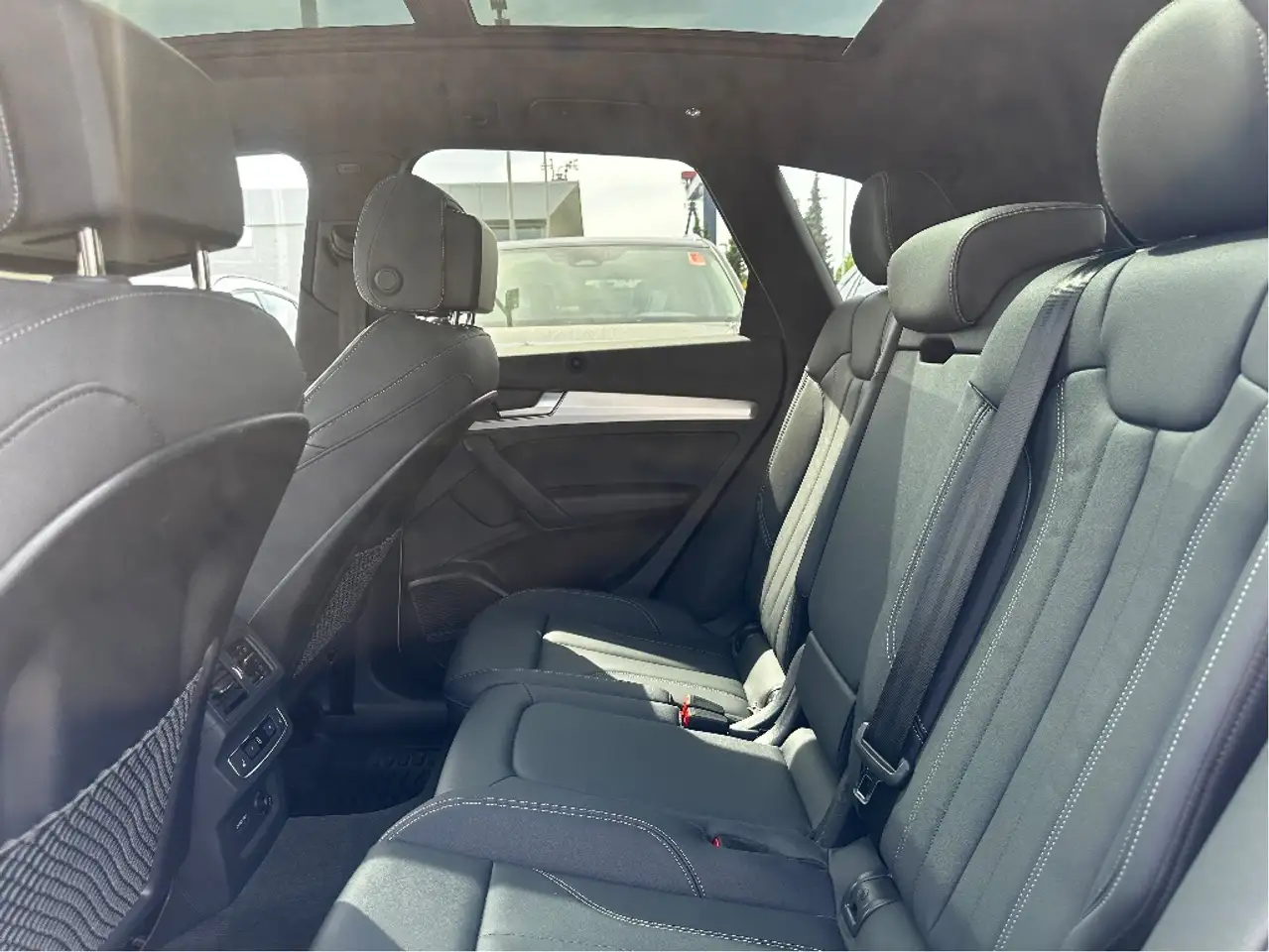 Audi Q5 снимка Audi Q5