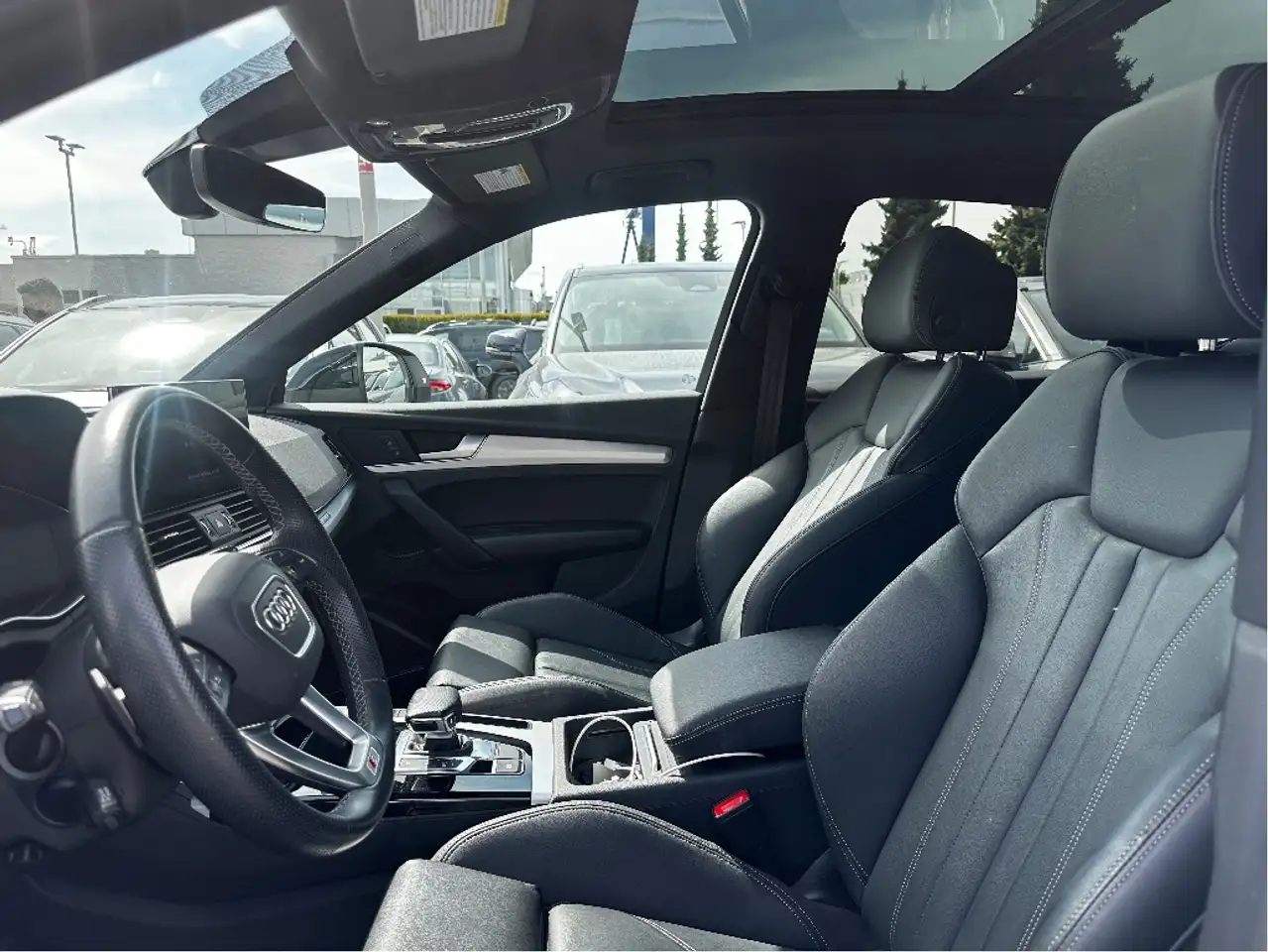 Audi Q5 снимка Audi Q5