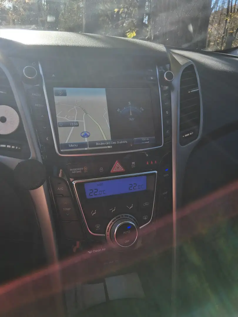 Hyundai i30 i30 1.6 CRDi Style Gris - 2