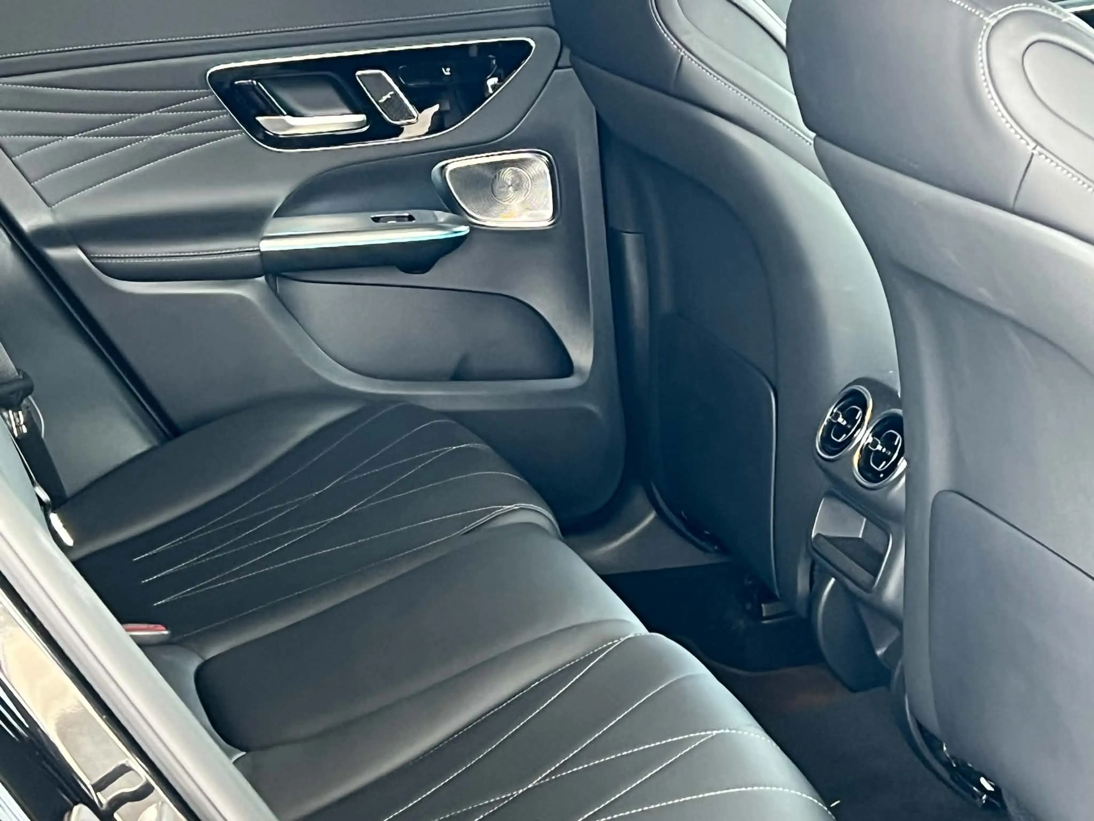 Mercedes-Benz GLC 200 Coupé AMG 2025 automaat 360camera panodak — photo 11
