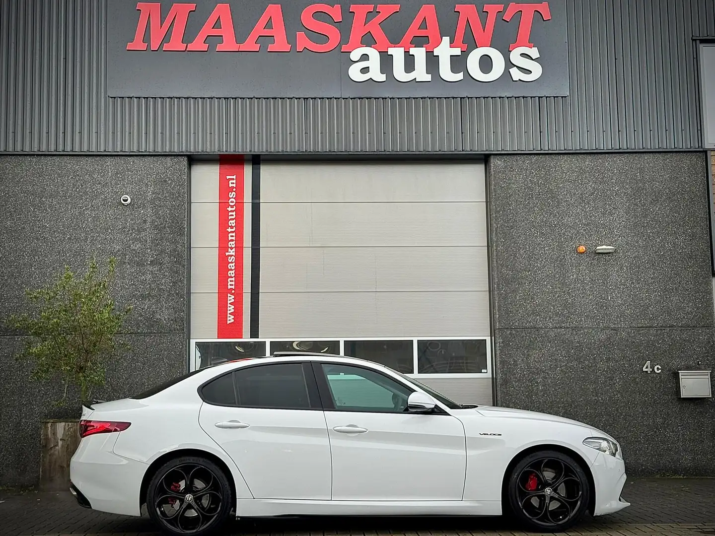Alfa Romeo Giulia 2.0 T / Super / Veloce pack / Dna / Stage 1 320pk Blanc - 1