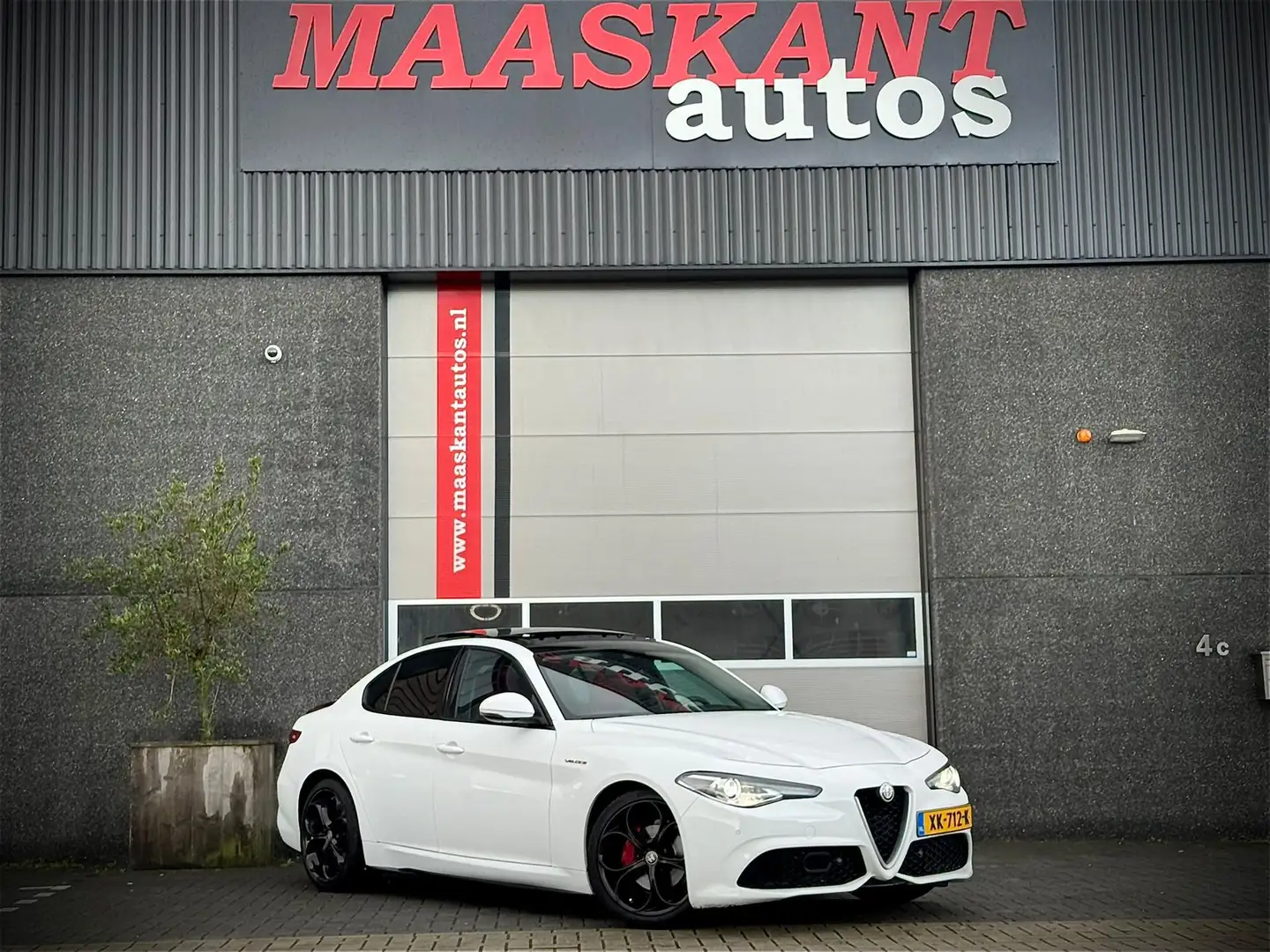 Alfa Romeo Giulia 2.0 T / Super / Veloce pack / Dna / Stage 1 320pk Blanc - 2