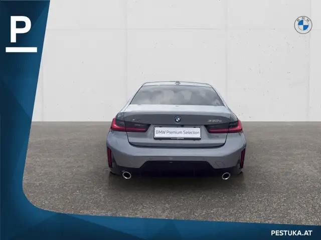 BMW 3 Series view 5