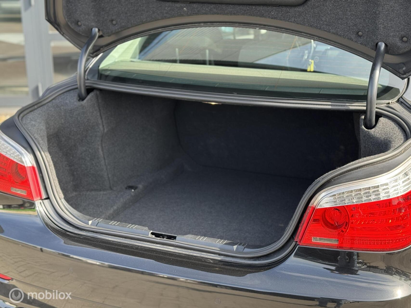 BMW 523 5-serie 523i LCI Org, NL TREKHAAK / LEER / AUT / P — photo 15