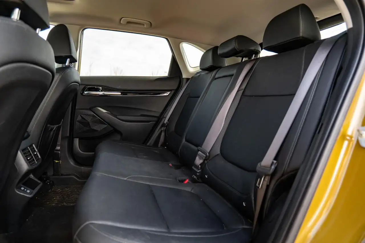 Kia Seltos снимка Kia Seltos