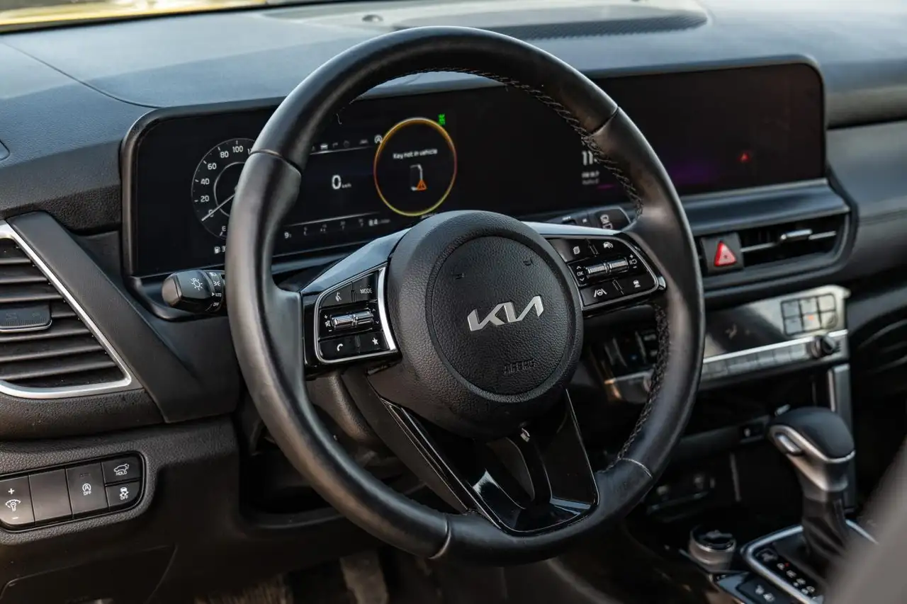 Kia Seltos снимка Kia Seltos