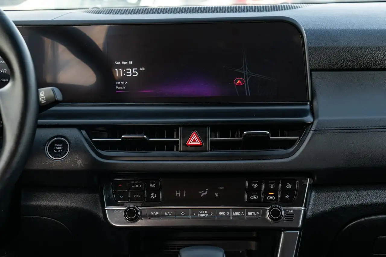 Kia Seltos снимка Kia Seltos