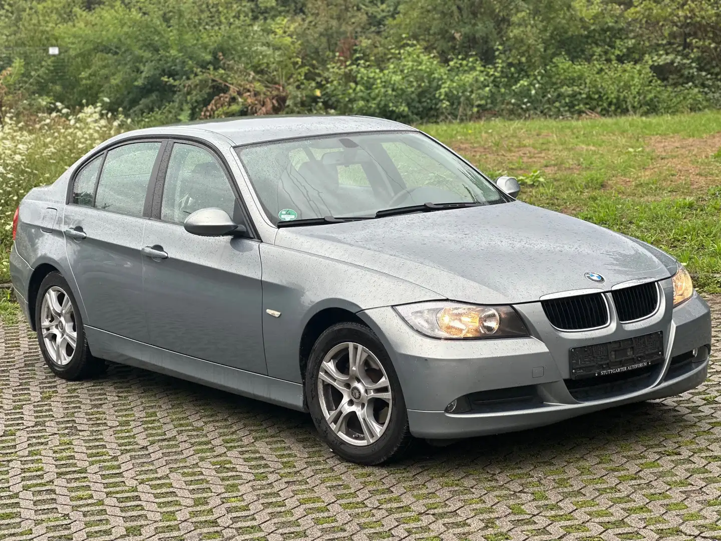 BMW 318 318i guter Zustand Tüv Neu Grau - 2