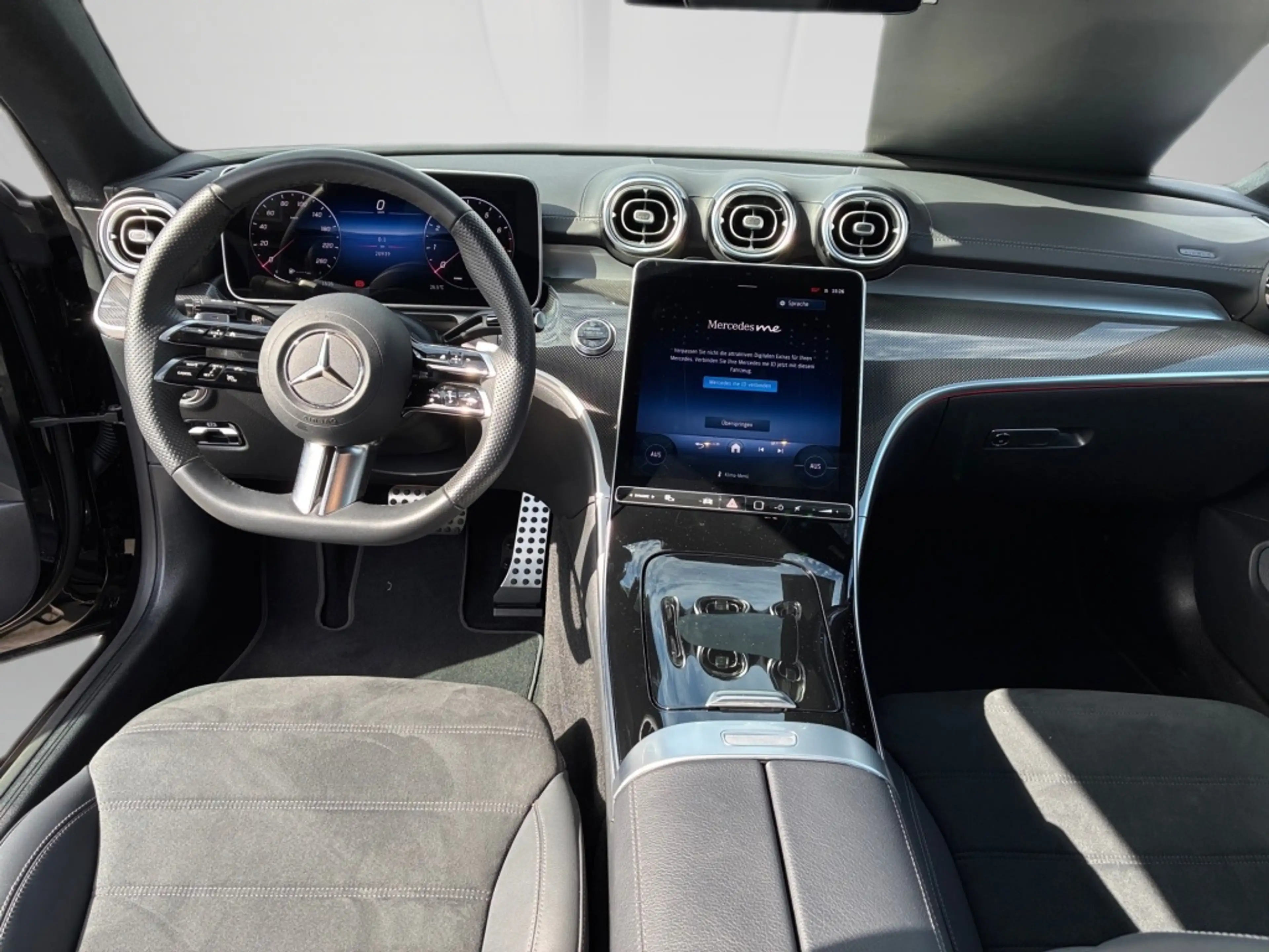 Mercedes-Benz CLE 200 COUPE AMG ADVANCED+ PANO BURMESTER 360° — photo 12
