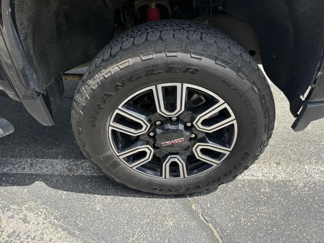 GMC Sierra 3500HD снимка GMC Sierra 3500HD