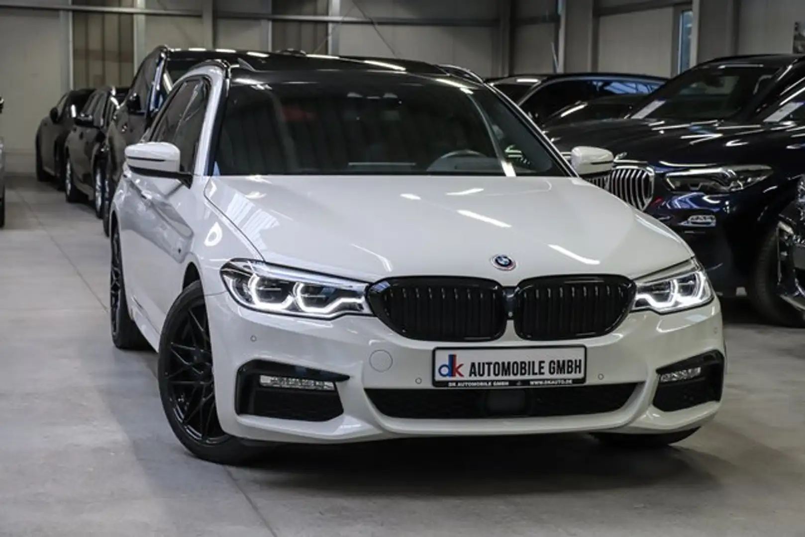 BMW 540 d xDrive Touring Sport-Aut.///M SPORT/KAMERA/ Weiß - 2