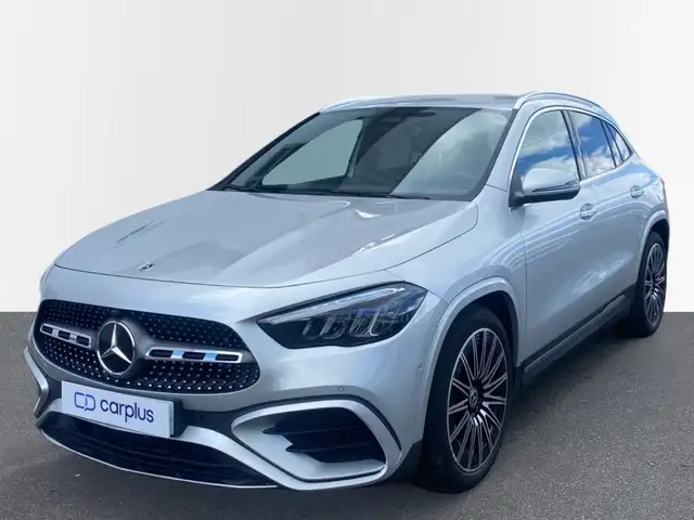 Mercedes-Benz GLA 200 D 4MATIC