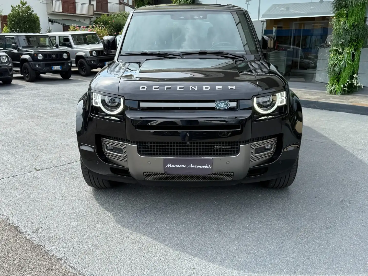 Land Rover Defender 110 3.0D I6 250 CV AWD Auto X-Dynamic SE BLACK PAC Noir - 2