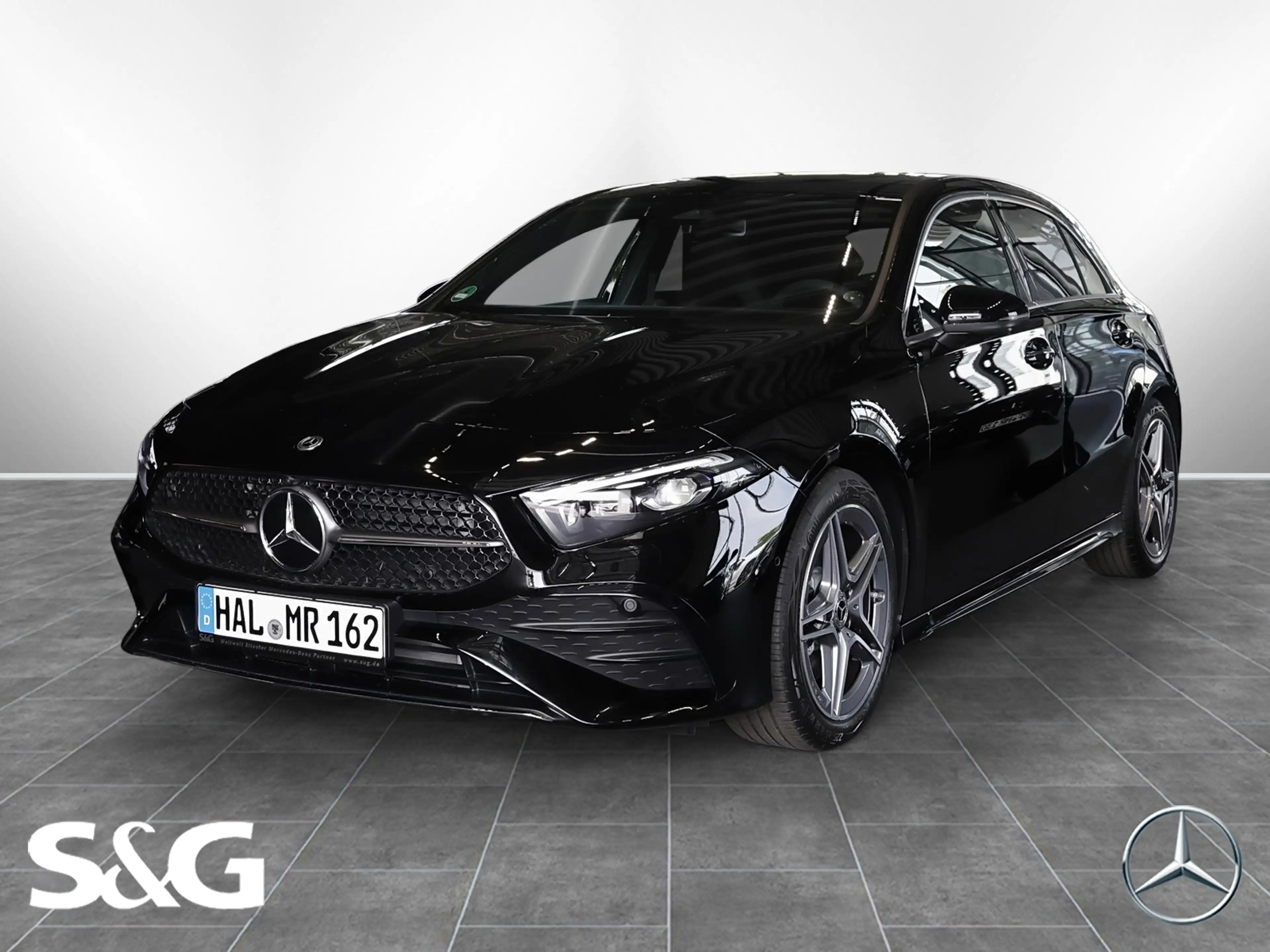 Mercedes-Benz A 220 4M AMG MBUX+360°+M-LED+DIstro+Totwink+18