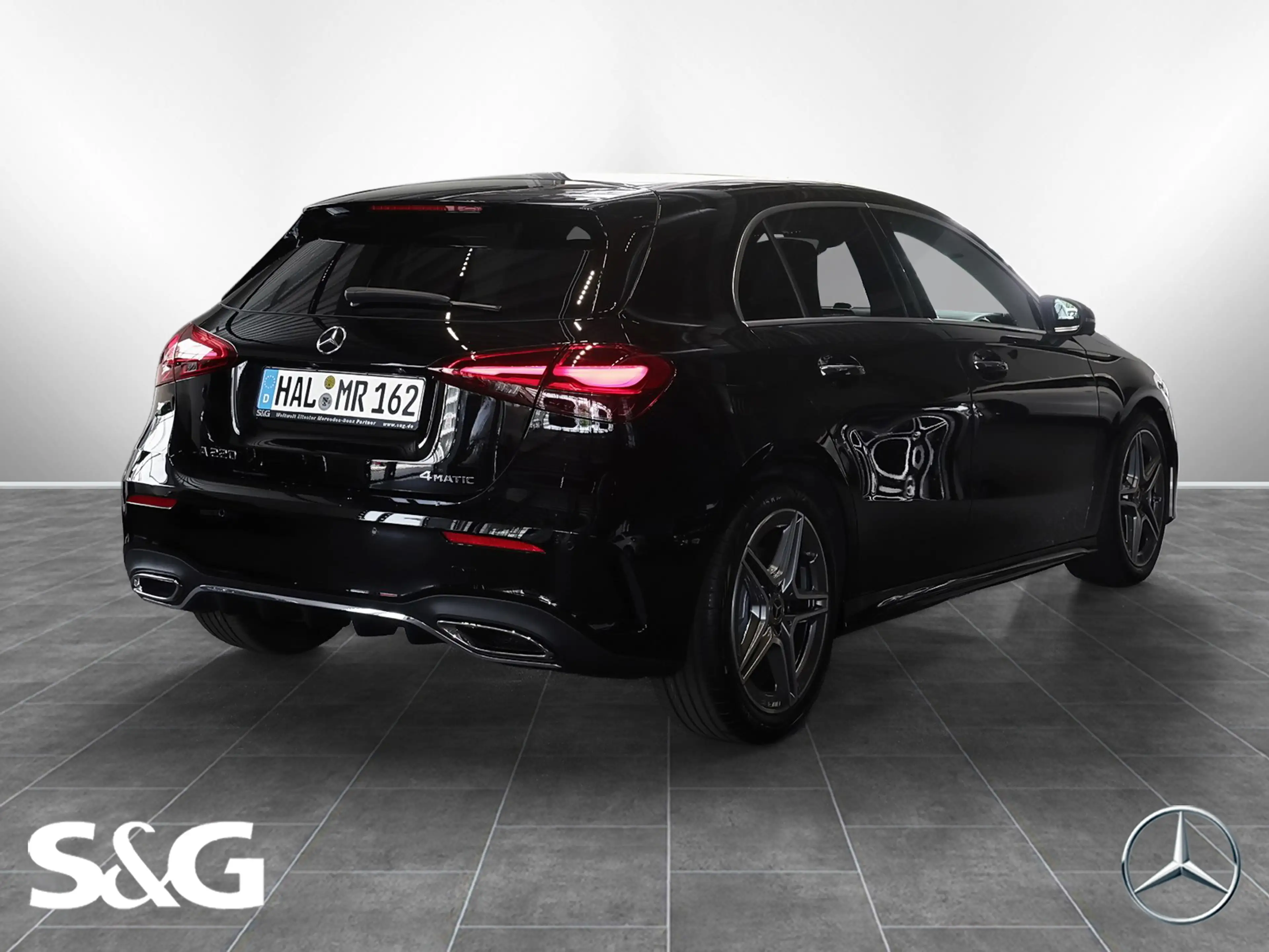 Mercedes-Benz A 220 4M AMG MBUX+360°+M-LED+DIstro+Totwink+18 — photo 2