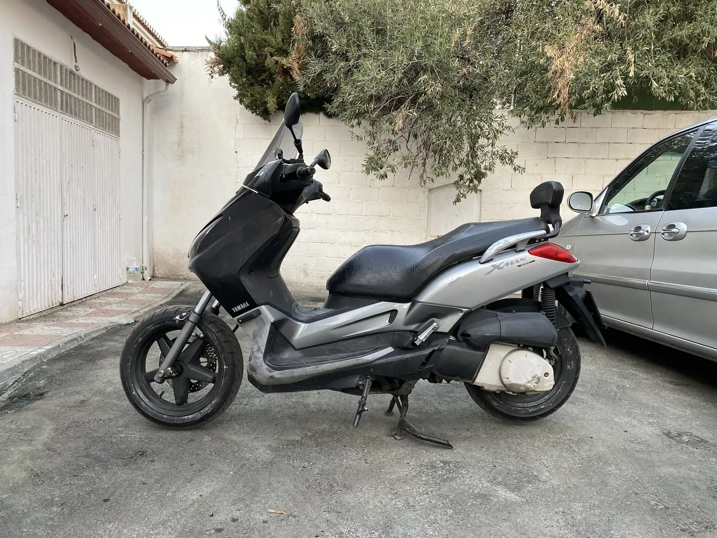 Yamaha X-Max 250 - 1