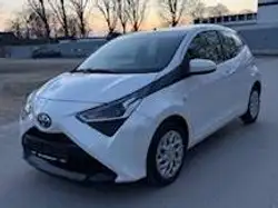 Toyota Aygo (X) x play Top Zustand Wenig gelaufen ,