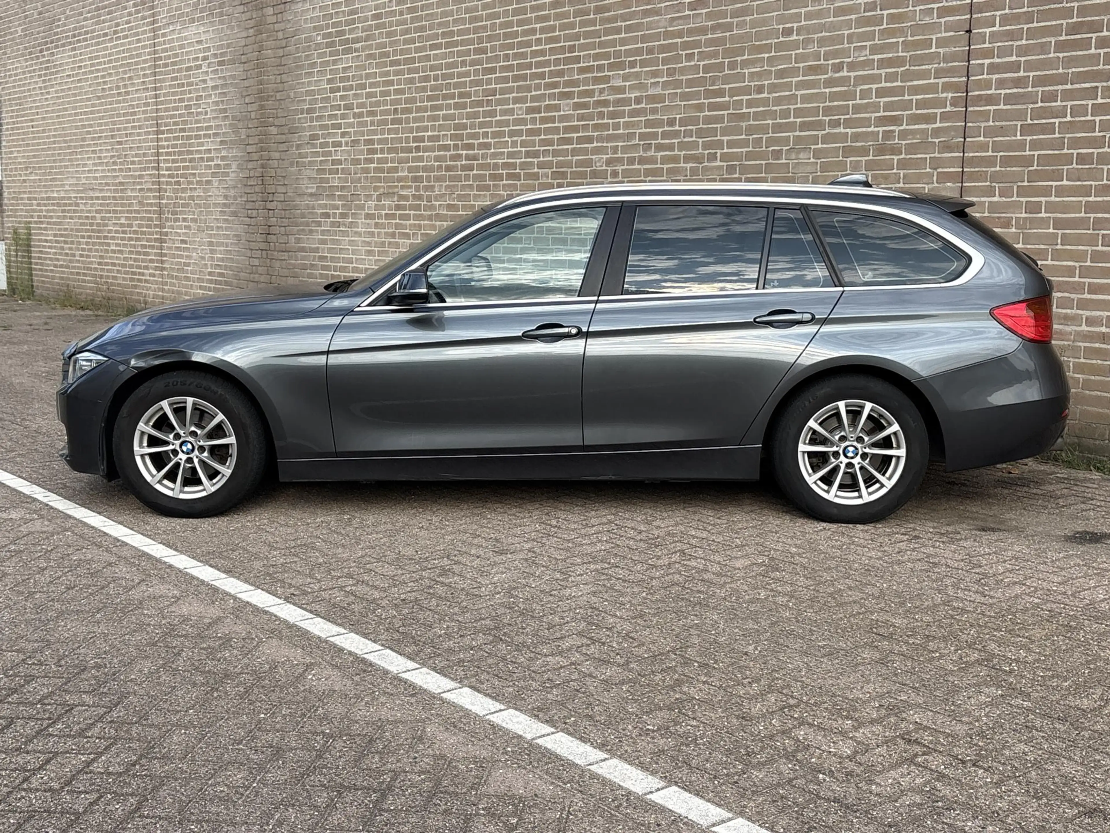 BMW 316 3-serie Touring 316i Executive | € 4.950,- NETTO! — photo 8