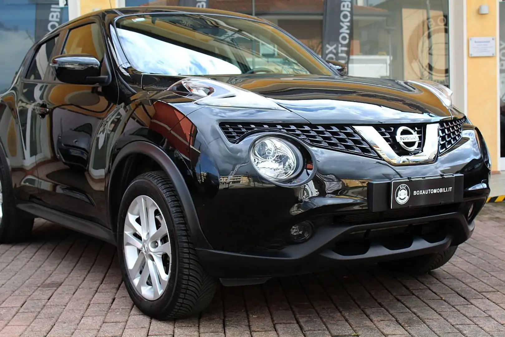 Nissan Juke Juke 1.6 Acenta Gpl 115cv my18 Nero - 2
