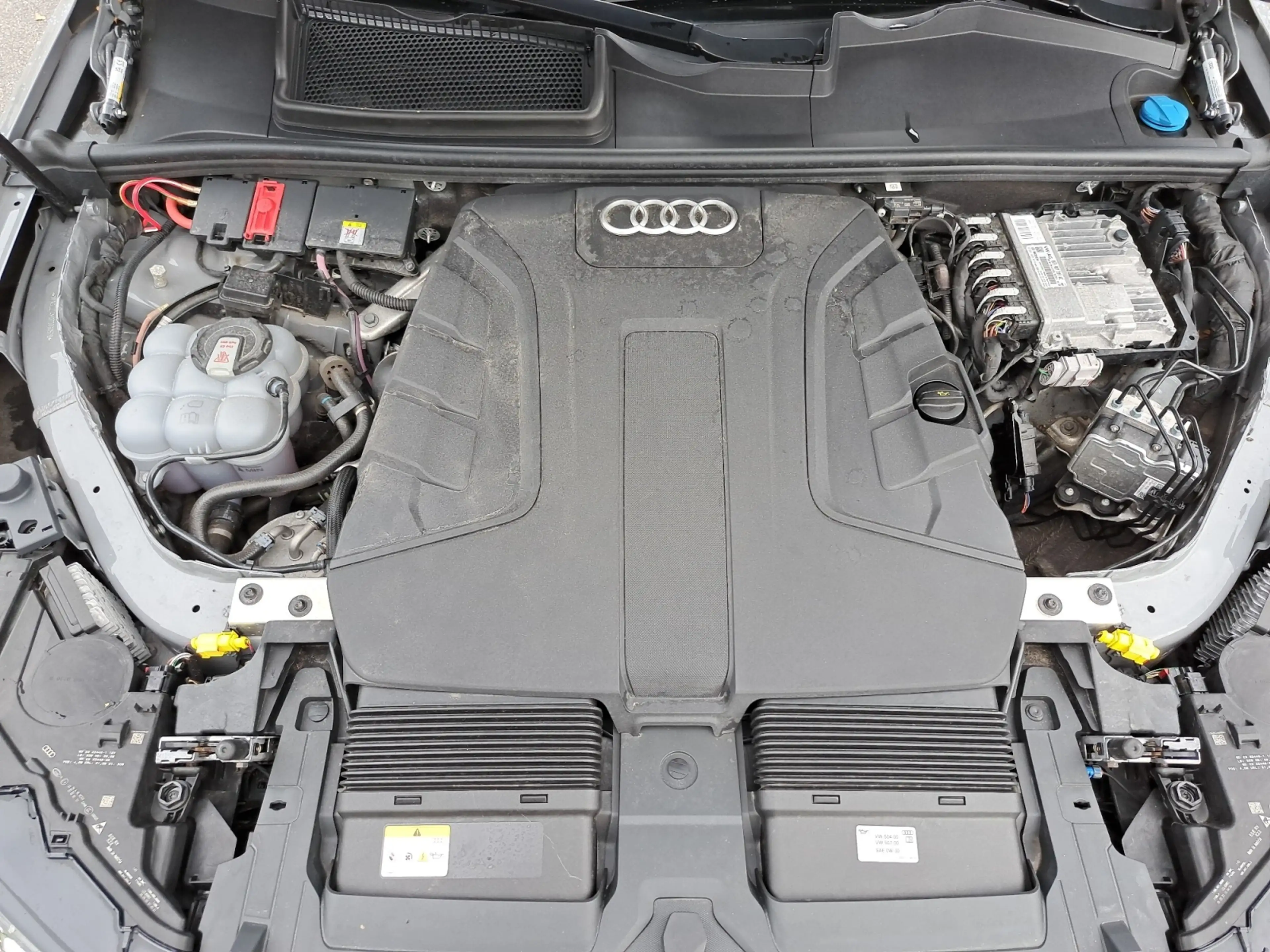 Audi Q7 S line 50 TDI quattro tiptr. AHK PANO STANDHEIZ A — photo 20