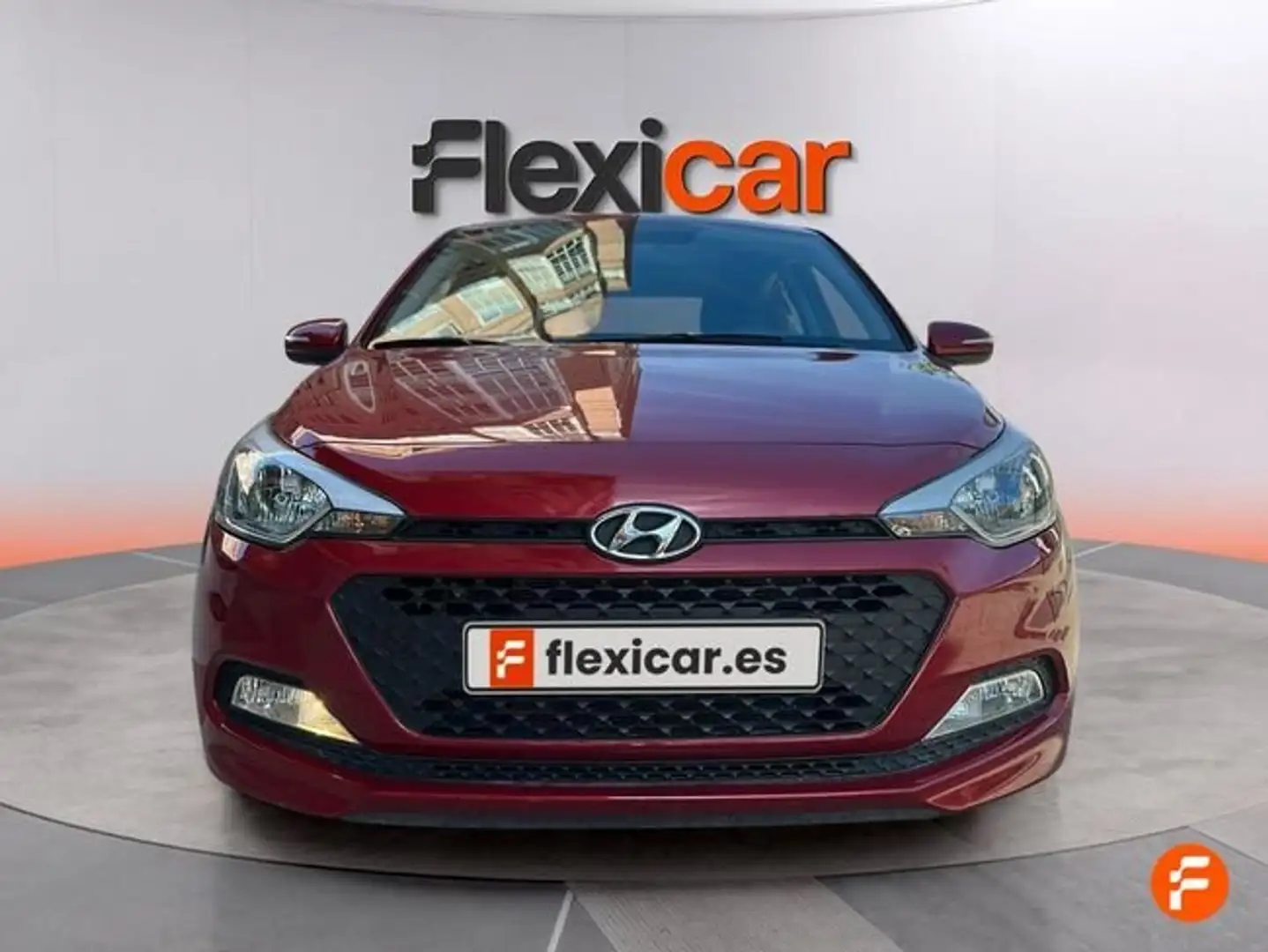Hyundai i20 1.4 MPI Link Aut. Rojo - 2
