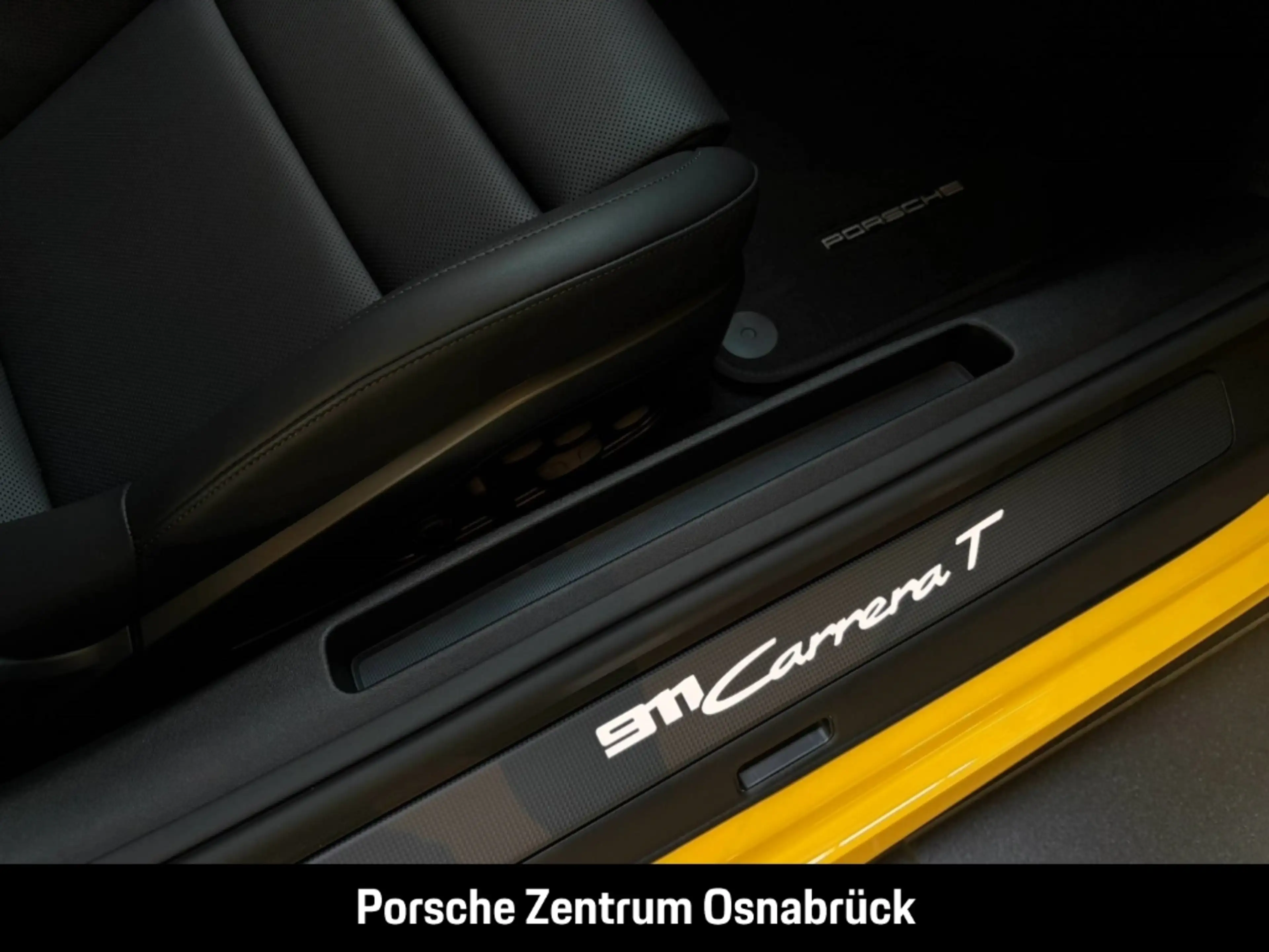Porsche 992 -2 (911) Carrera T Cabriolet — photo 27