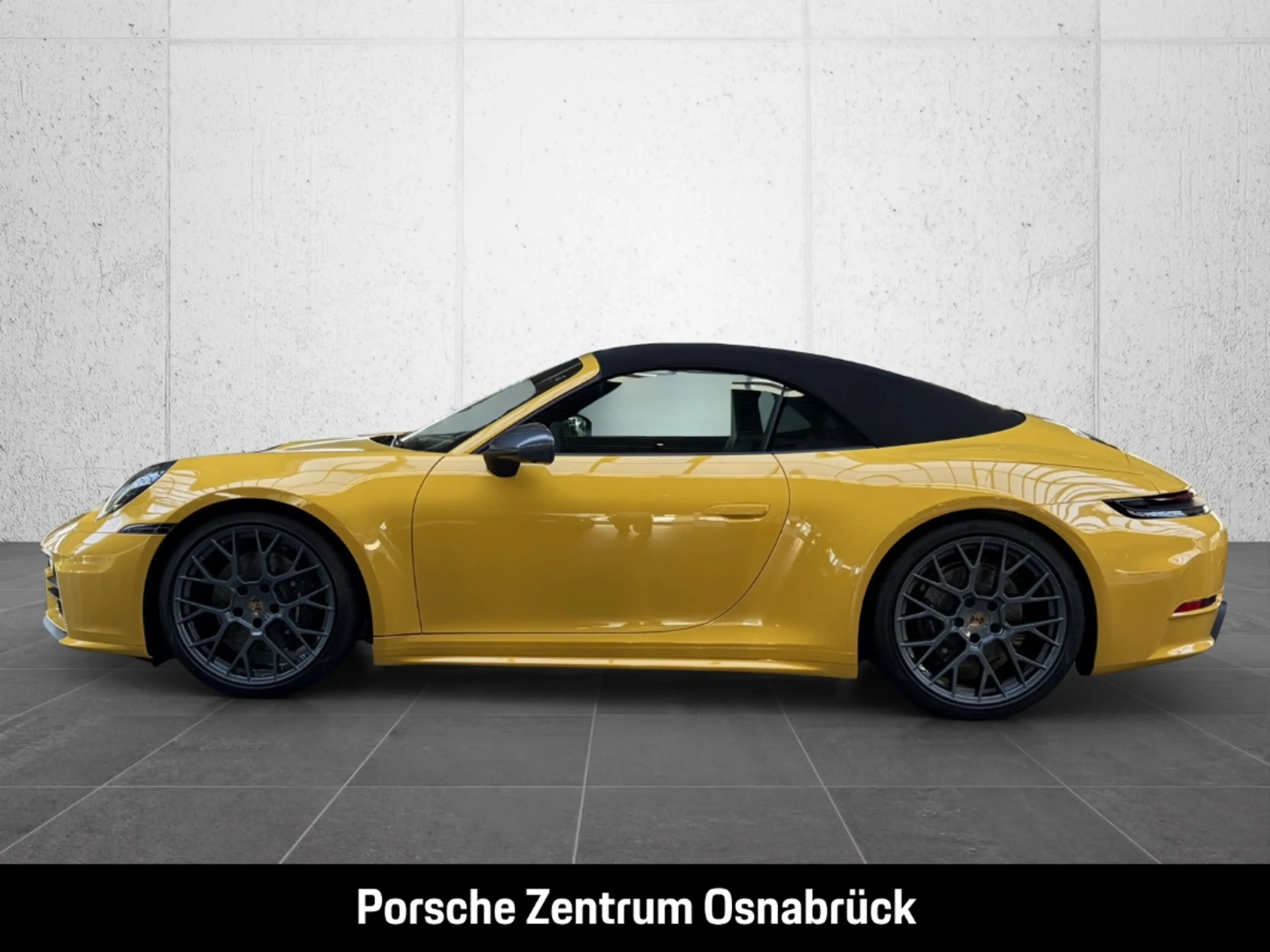 Porsche 992 -2 (911) Carrera T Cabriolet — photo 2