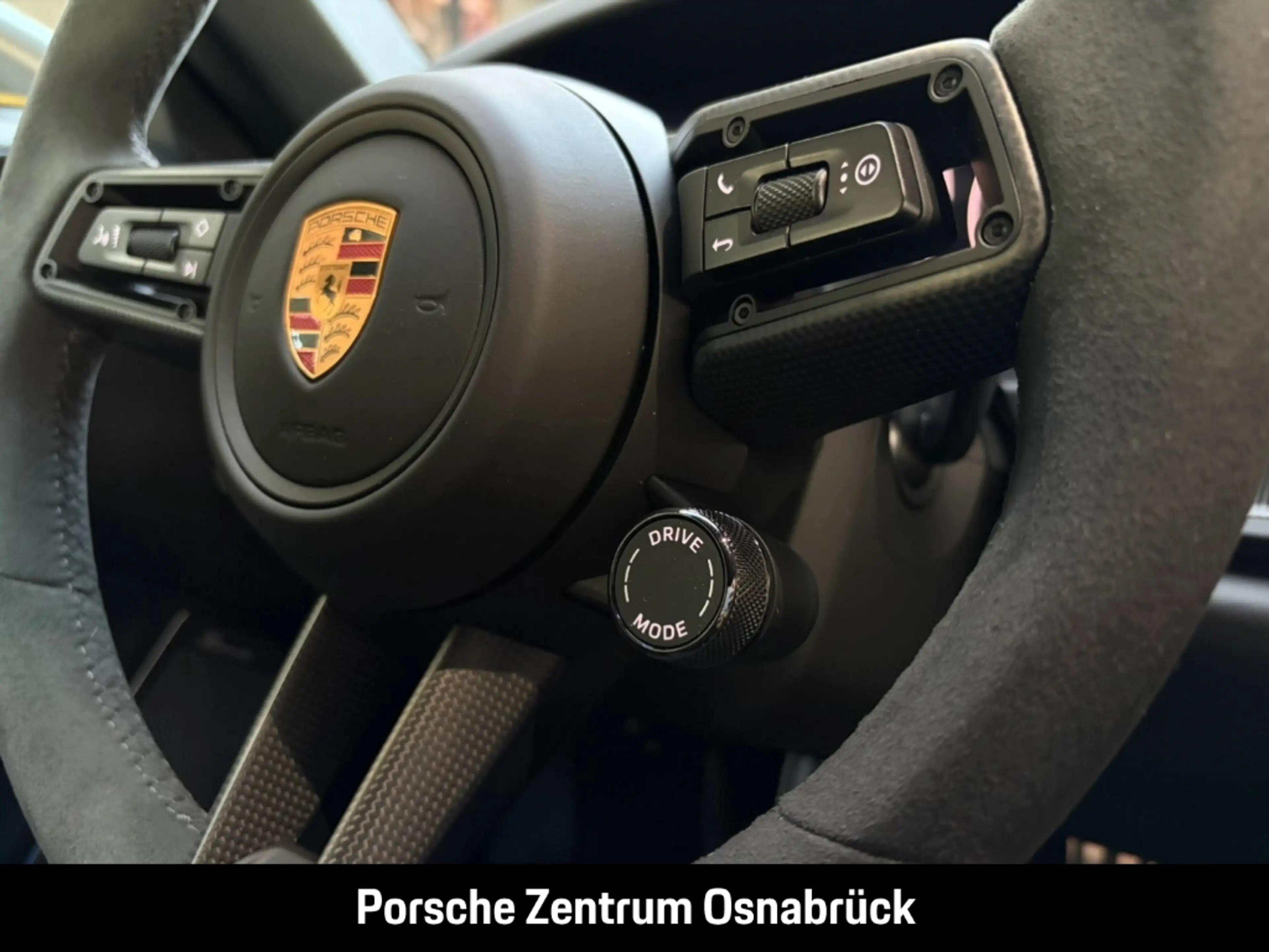 Porsche 992 -2 (911) Carrera T Cabriolet — photo 20