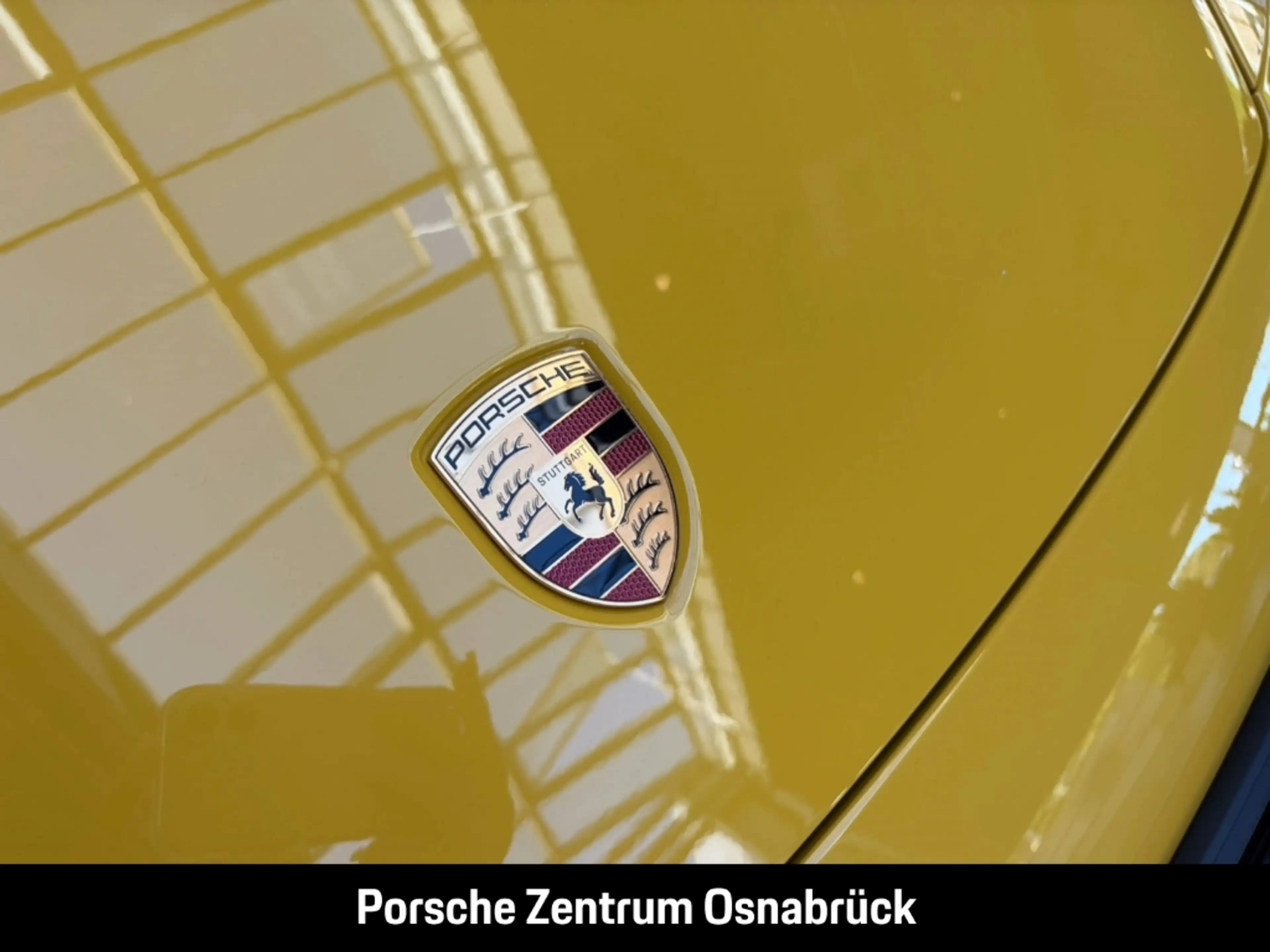 Porsche 992 -2 (911) Carrera T Cabriolet — photo 33