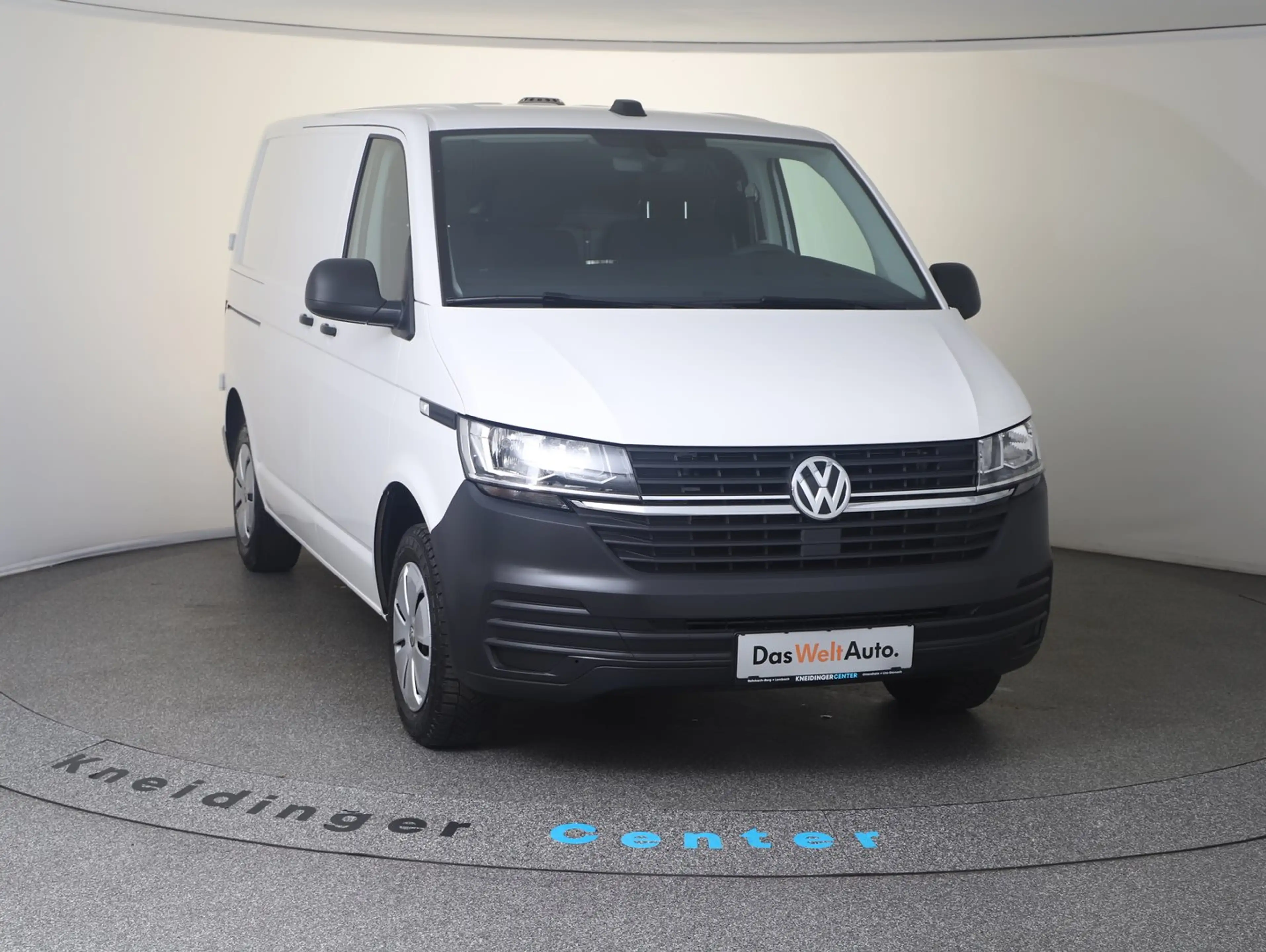 Volkswagen T6.1 Transporter VW Transporter T6.1 Kastenwagen TDI — photo 7