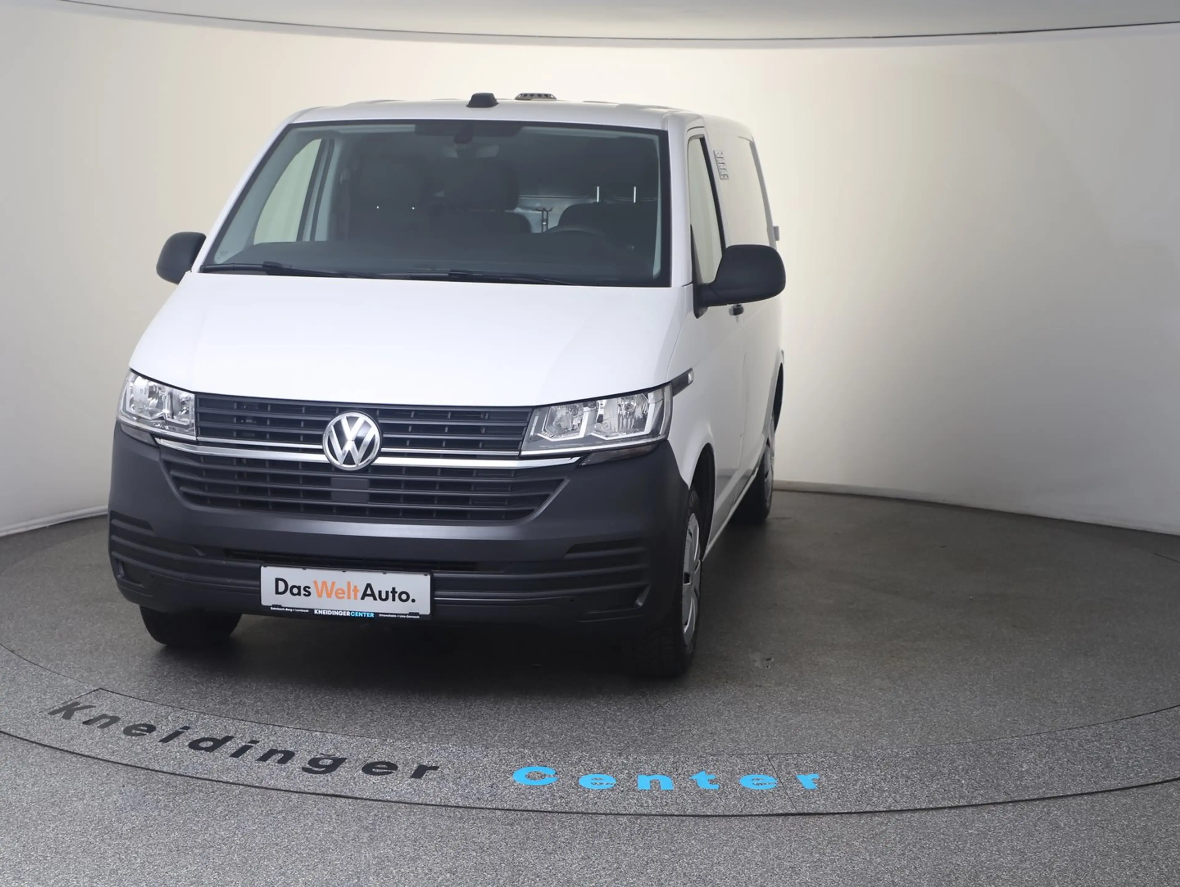 Volkswagen T6.1 Transporter VW Transporter T6.1 Kastenwagen TDI — photo 2