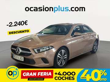 180d Sedán 8G-DCT