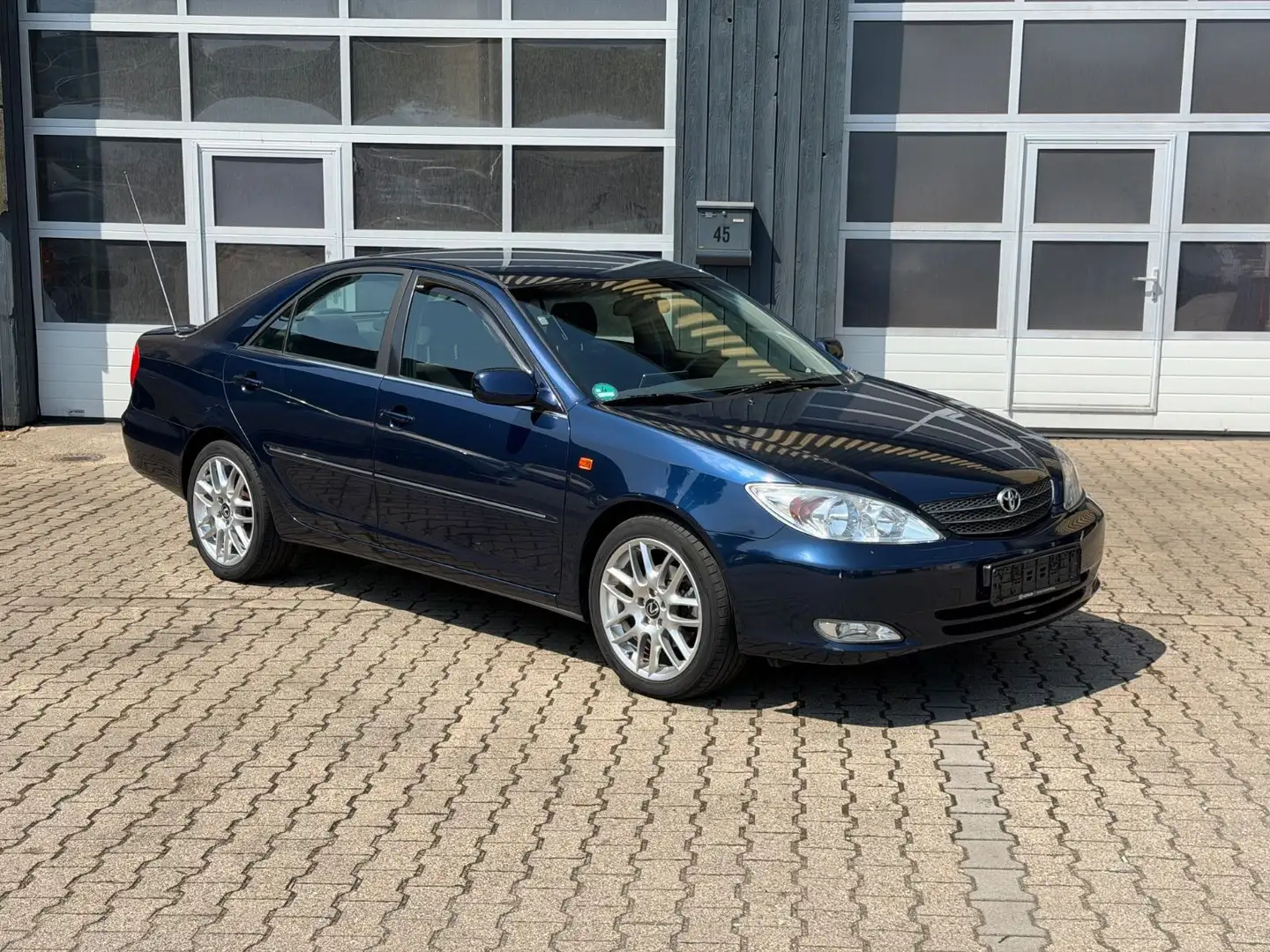 Toyota Camry /Automat/Klimatr/Kamera+PDC/AHK/19-Zoll/3-H Blau - 2