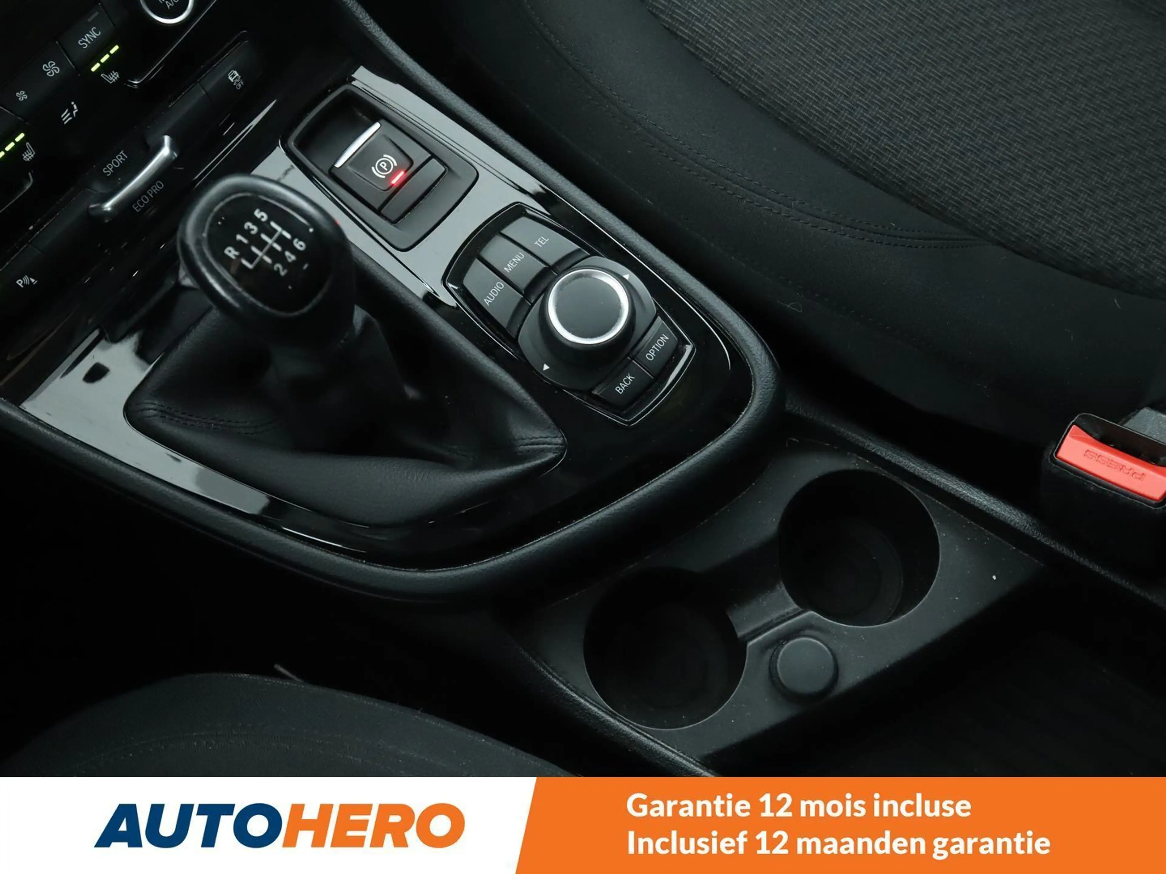 BMW 214 214d Active Tourer Advantage — photo 11