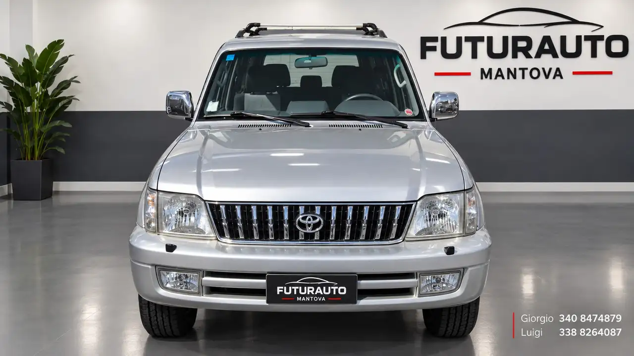 Toyota Land Cruiser kdj90 3.0 GX 3p, foto 2
