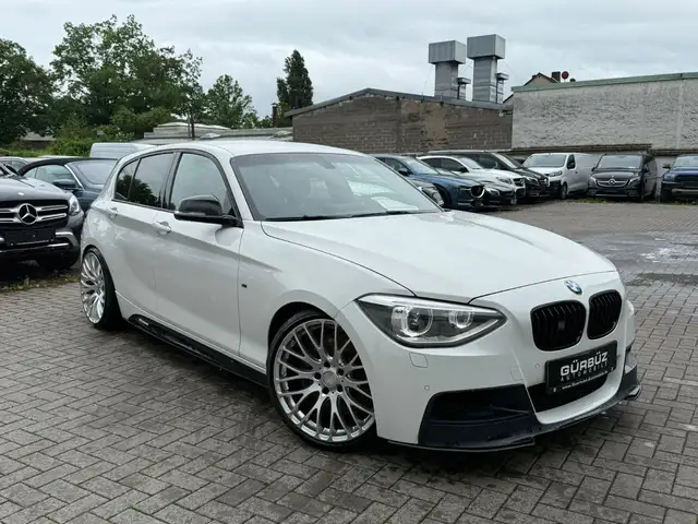 BMW 135 135i xDrive*Perform*Aut*Leder*Shzg*Sportauspuff