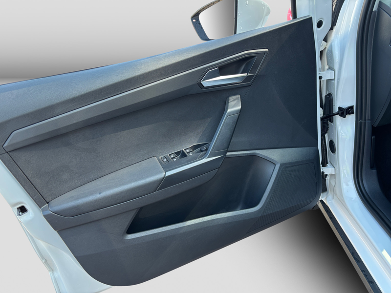 SEAT Arona 1.0TSI DSG Style LED ACC PDC DAB Sitzh — photo 14