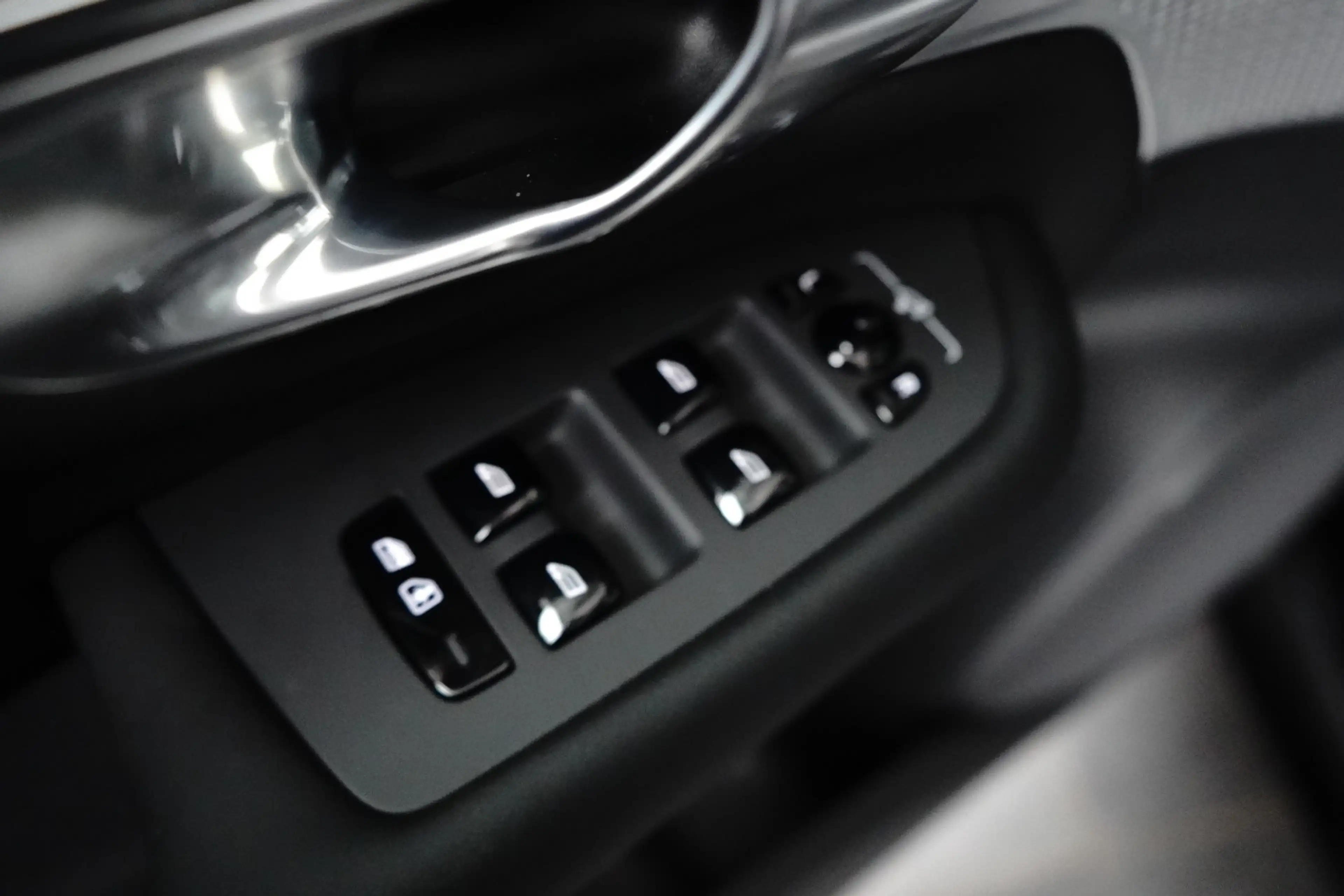 Volvo XC90 2.0 T8 Plug-in hybrid AWD Ultra Black Edition | Lu — photo 14