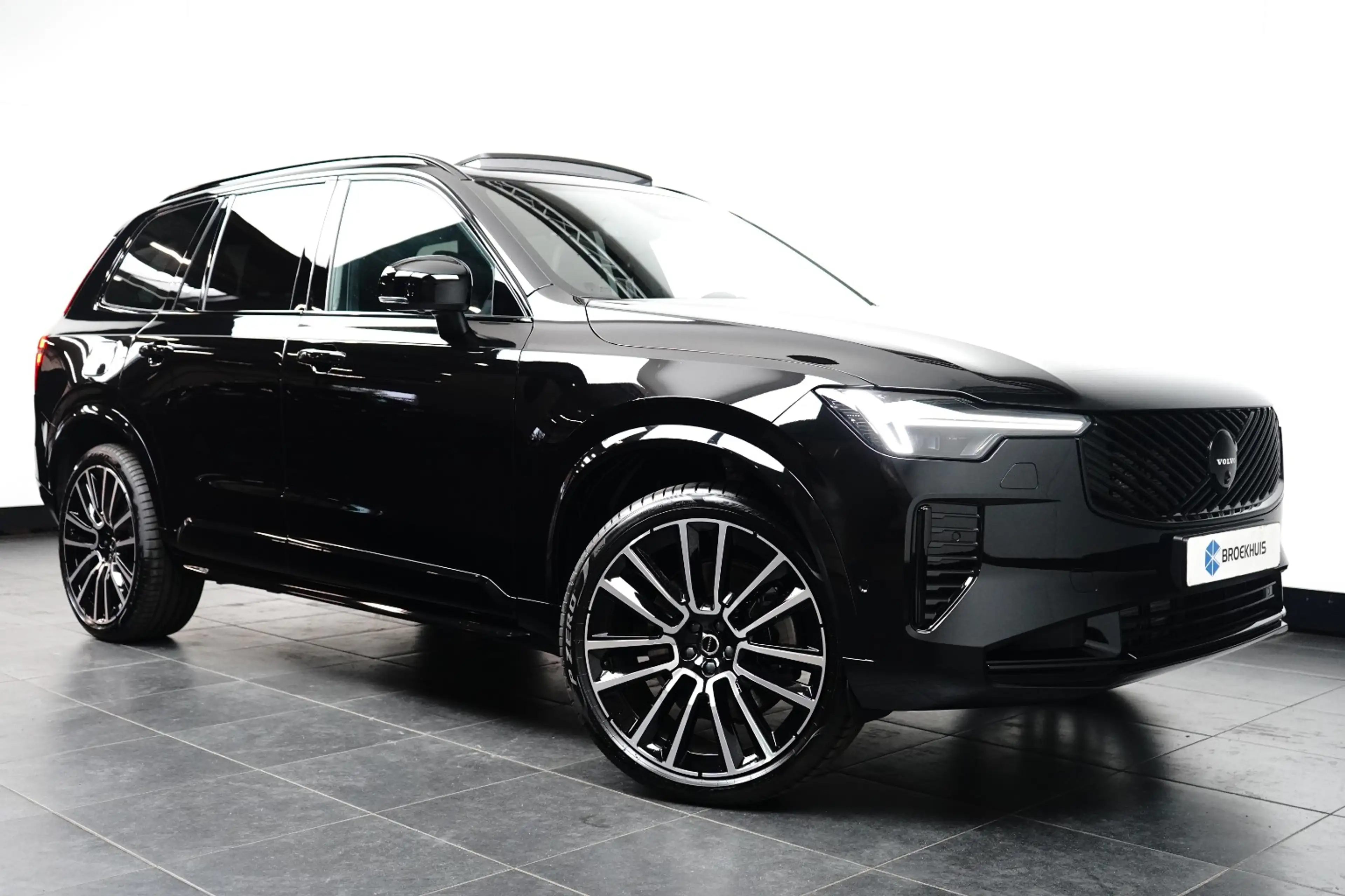 Volvo XC90 2.0 T8 Plug-in hybrid AWD Ultra Black Edition | Lu — photo 10